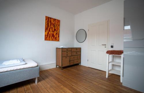 Linden-Nord Apartment | Pet-Friendly Stadtwohnungen Linden: Cozy Dachgeschoss Retreat