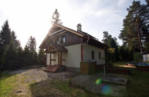 Smizany House | Stag House - Jelení Dom: Family-Friendly Retreat with Pool