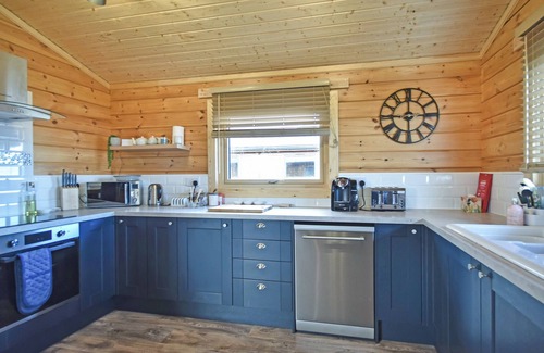 Falkirk Cottage | Stag Lodge - UK46921