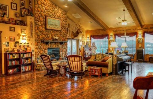 Yucca Resort | Unforgettable Stagecoach Trails Guest Ranch Getaway