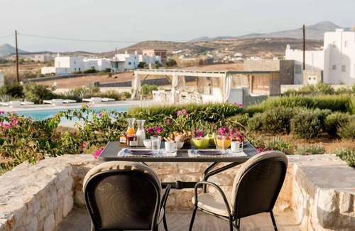 Ampelas Villa | Experience Stagones Luxury Villas with Oceanfront Amenities