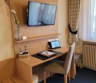 Lichtenstein Hotel | Pet-Friendly Stahlecker Hof with Family Amenities & Dining