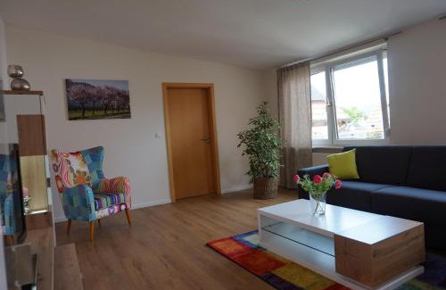 Nußdorf Apartment | Experience STAHLER´S Auszeit an der Weinstrasse Retreat