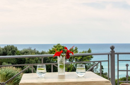 Lygia Apartment | Discover Staikos: Family-Friendly Getaway with Ocean Views