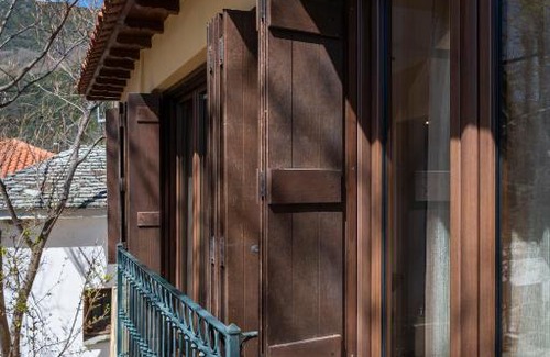 Volos Apartment | Discover Stamoulis' House: Family-Friendly Retreat Rated 9.8