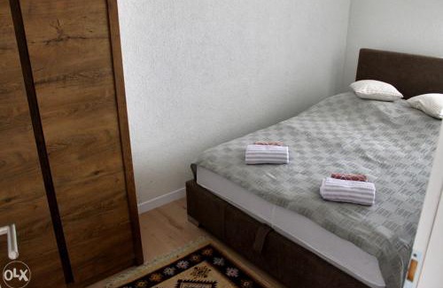 Sarajevo Canton Apartment | Budget-Friendly Stay at Stan na dan 2, Sarajevo - Rated 9.6