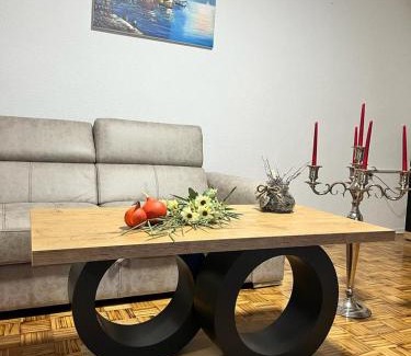 Bosanska Dubica Apartment | Pet Friendly Stay in Kozarska Dubica with High Guest Ratings