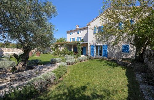 Cabrunici Villa | Oceanfront Escape at Stancija Čabrunići - Rated 9.8/10