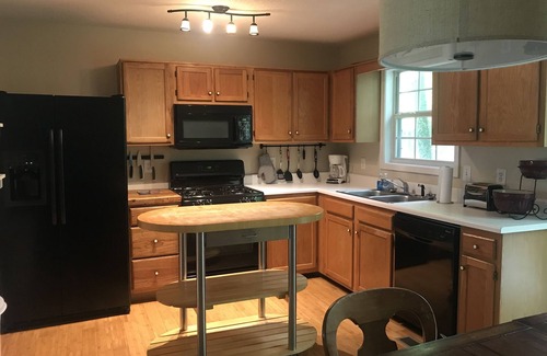 Acworth House | Family-Friendly Home Near LakePoint Sports Complex & Acworth