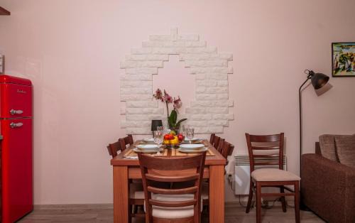 Smolyan Apartment | Delightful Stay at Stand'Art: Family Friendly & Pet Welcoming