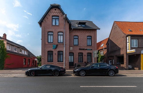 Leer Cottage | Convenient Self-Check-In Standard Double Room for Families