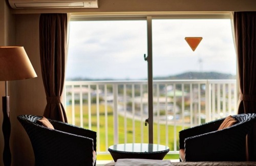 Nakijin House | Discover Northern Sightseeing at Kunigamigun Hotel