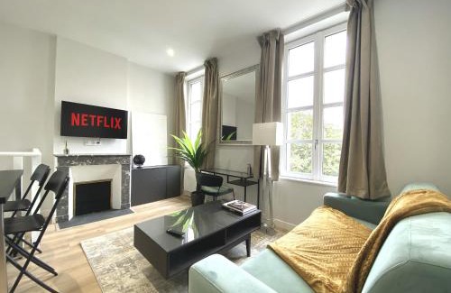 Marmande Apartment | Discover StandingHouse Marmande Centre: Family-Friendly Stay