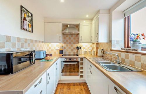 Wing House | Family-Friendly Retreat at Stanegate by Hadrian's Wall