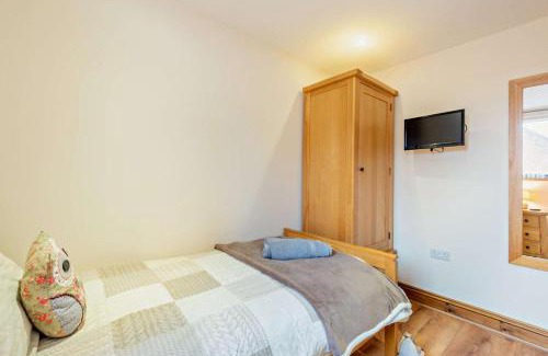 Wing House | Family-Friendly Retreat at Stanegate by Hadrian's Wall