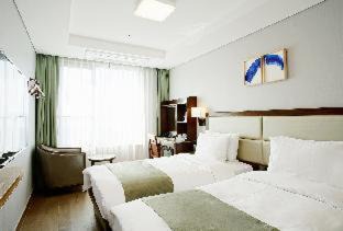 Jung-gu Hotel | Comfortable Stay at Stanford Hotel Busan - Rated 9/10