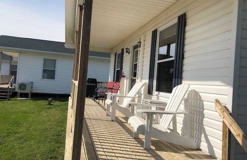 York House | Stanhope Chalets #3 - Souris Lighthouse