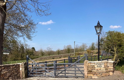 Brampton Cottage | Pet-Friendly STANLEY BARN with Garden in Brampton, Cumbria