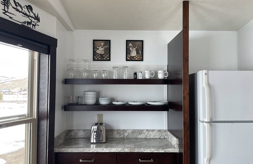 Stanley House | Enchanting Stanley/Sawtooth Scenic Sweet Retreat with Breakfast