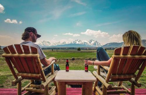 Stanley House | Stanley Home with Panoramic Views, Pet & Child Friendly