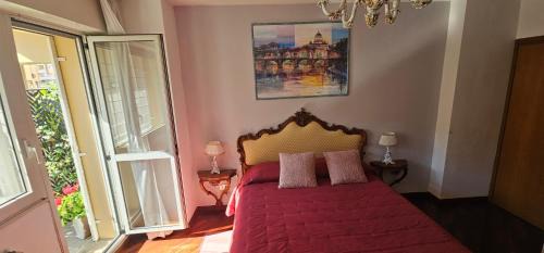 Quartiere XX Ardeatino Bed & Breakfast | Guest Rated: Stanza Classica Eur Tintoretto Awaits You
