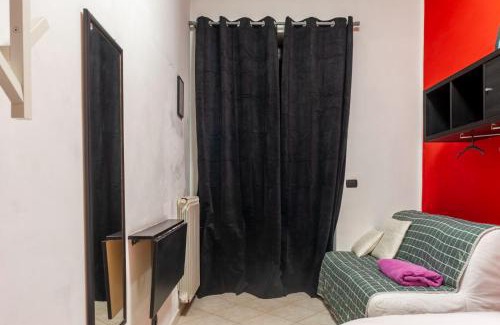 Vittoria House | Charming Room Stanza - Pet Friendly Near City Center