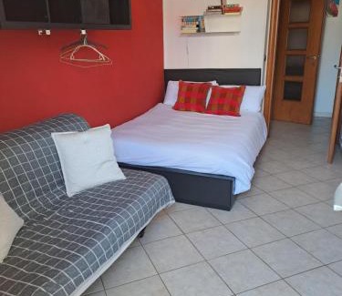 Vittoria House | Charming Room Stanza - Pet Friendly Near City Center