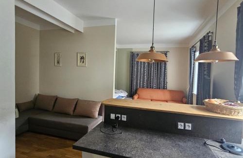 Mala Upa House | Explore Stará škola: Guest Rated 9.6 & Pet Friendly Stay