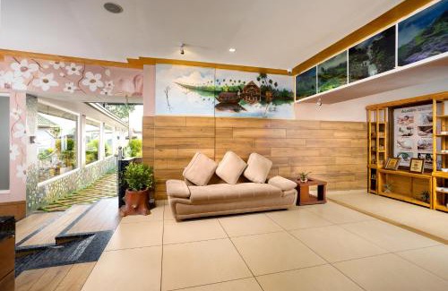 Devikolam Hotel | Discover Star Emirates Resort & Spa: Pool, Spa and Dining