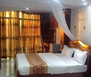 Klerksdorp House | Budget-Friendly Stay at Star Guest House for Families