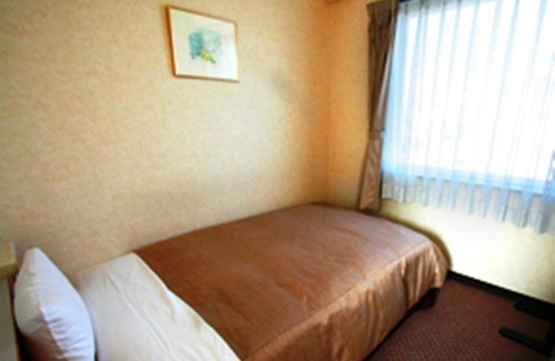 Koriyama Hotel | Accessible Comfort at Star Hotel Koriyama - 8/10 Rating
