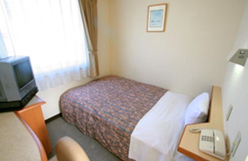 Koriyama Hotel | Accessible Comfort at Star Hotel Koriyama - 8/10 Rating