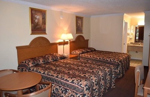 Biloxi Hotel | Discover Star Inn Biloxi: Family-Friendly Stay with Pool