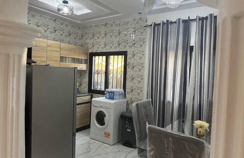 West Coast Division Apartment | Cozy Star Light Apt #3 at The Retreat Apartments