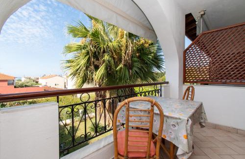 Paradhisos Hotel | Oceanfront Bliss at Star Paradise Hotel - Rated 9/10