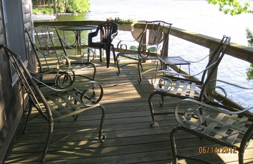 Sidney Cottage | Unforgettable Star Point on Snow Pond with Pool & Views