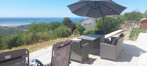 Izola Apartment | Stara Malija: Guest Rated 10/10 & Pet-Friendly Retreat