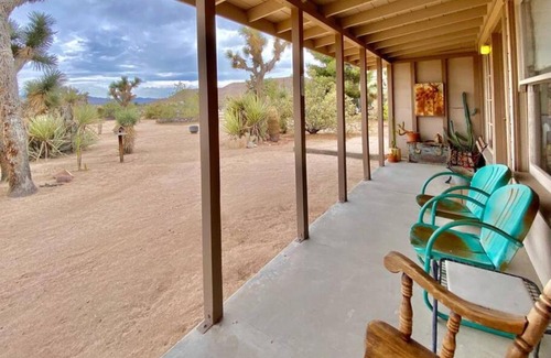 Yucca Valley House | Family-Friendly Starbath Cabin with HotSpring Salt Spa