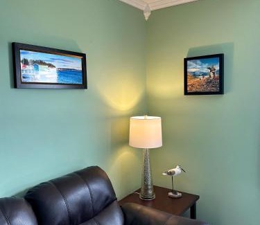 Norman's Cove-Long Cove House | Cozy Starboard Suite at The Homestead Oceanfront