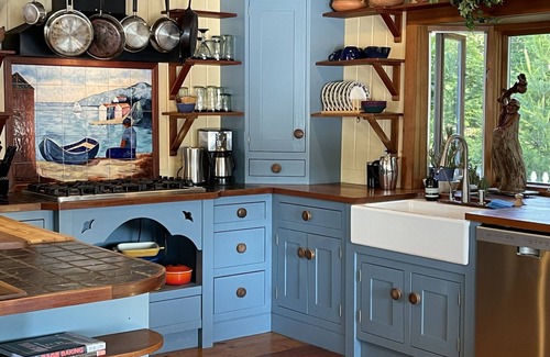 South Eliot House | Experience Starboard Cove Waterfront with Breathtaking Sunsets
