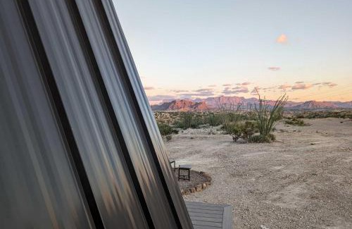 Study Butte-Terlingua Apartment | Stardust Big Bend A-Frame #9: Family-Friendly Getaway
