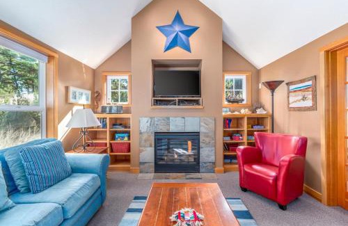 Shorepine Village House | Perfect Starfish: 4-Star, Family-Friendly Getaway
