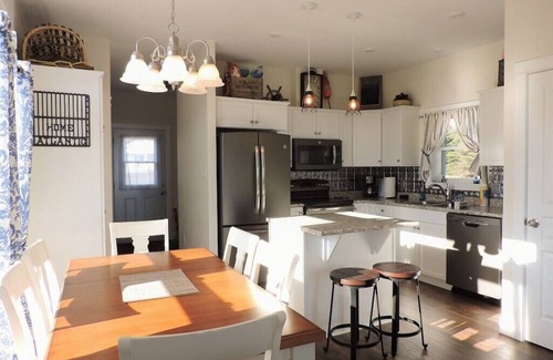 Seawall Condo | Oceanfront StarGazer Condo with Pool and Spa Amenities
