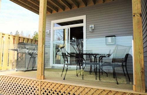 Seawall Condo | Oceanfront StarGazer Condo with Pool and Spa Amenities