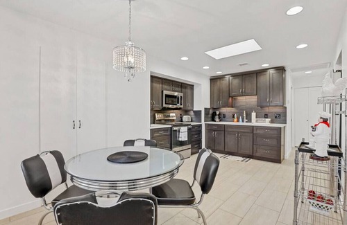 Sedona Villa | Stargazer’s Inn: Family-Friendly with Red Rock Views!