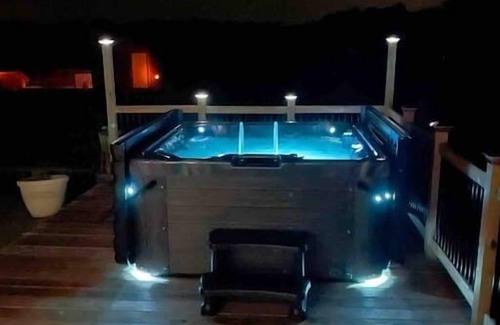 Etna House | Ideal Stargazing Retreat with Pool, Hot Tub & Fire Pit