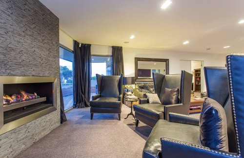 Indented Head House | Unwind at Starhaven Retreat: Best B&B in Bellarine Peninsula