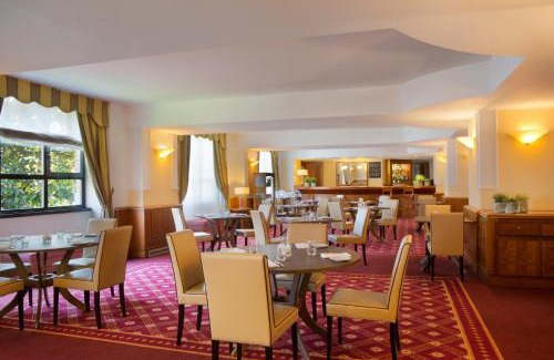 Ripamonti Corvetto Hotel | Discover Starhotels Business Palace: Pet Friendly & Pool