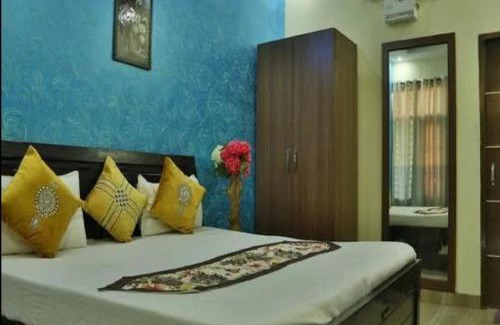 Zirakpur Hotel | Discover Hotel Sunkriti Resort: Pet-Friendly & Family Fun
