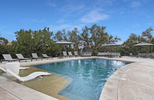 Canyon Lake House | Discover Starlight Horizon K - A Pet-Friendly Retreat